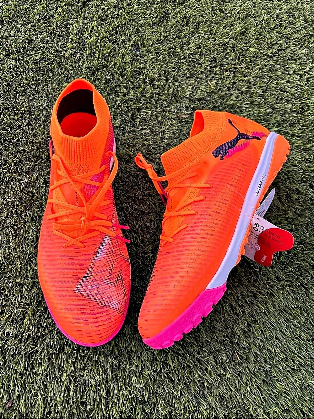 Puma Future 8 Pro Turf Soccer Shoes Orange & Pink Size 9.5